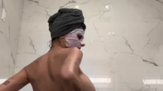 Mia Khalifas Nipslip in Black Face Mask