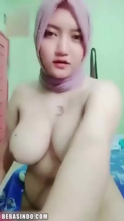 Watch Bokep Indo Viral Tiktok Hijab Pamer Susu Jumbo