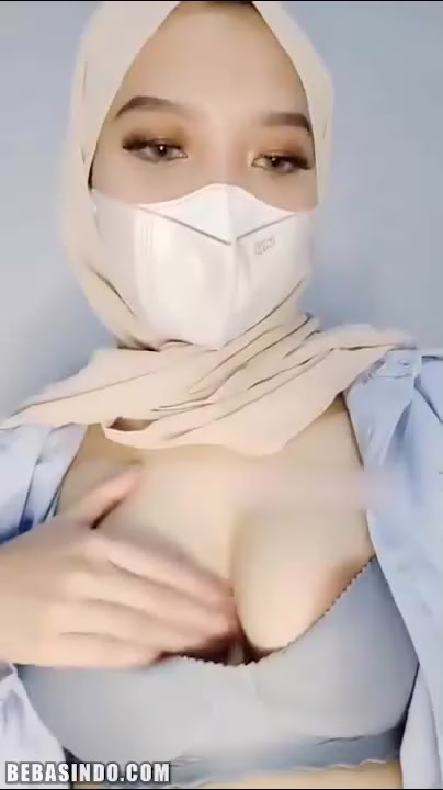 Watch Bokep Indo Hijab Camilla Cantik Remas Toket