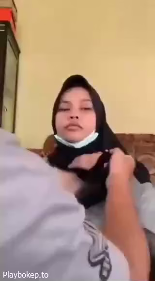 Watch Video Bokep Minta Nyusu ke Pacar Pulang Sekolah