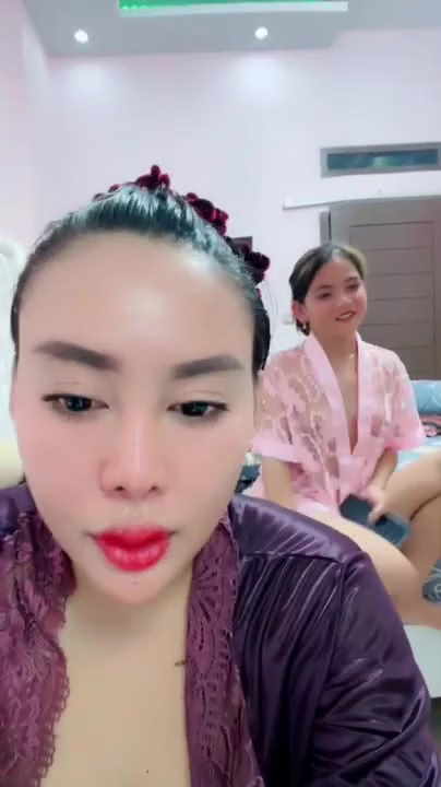 Watch Live Show Mami Kina 8