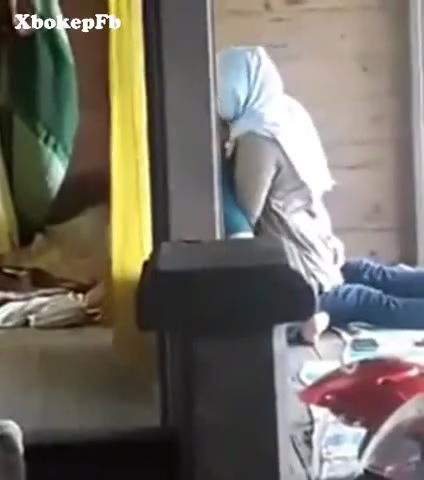 Watch Bokep jilbab ketahuan mesum sama warga