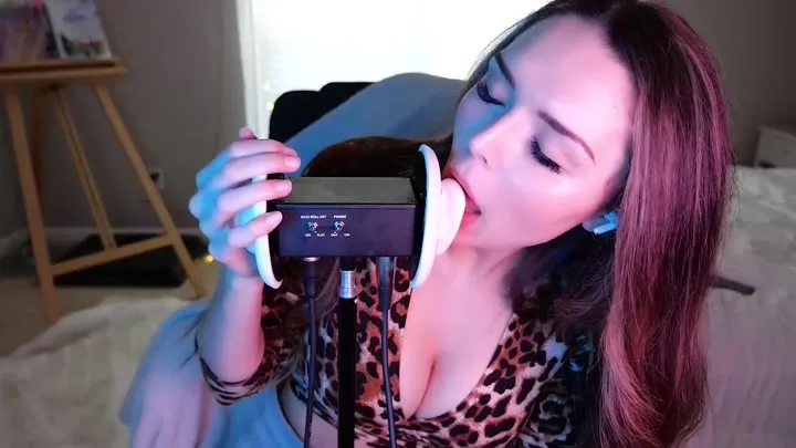 Watch Leaked

HeatheredEffects Ear Eating Video Leaked – ASMR Sensation