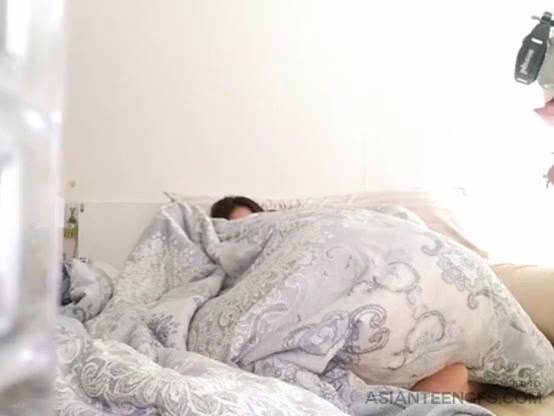Watch Leaked sex video of a real Asian couple