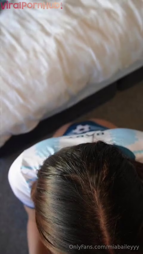 Watch Miabaileyyy Football Couch Riding Dildo Onlyfans Video Leaked