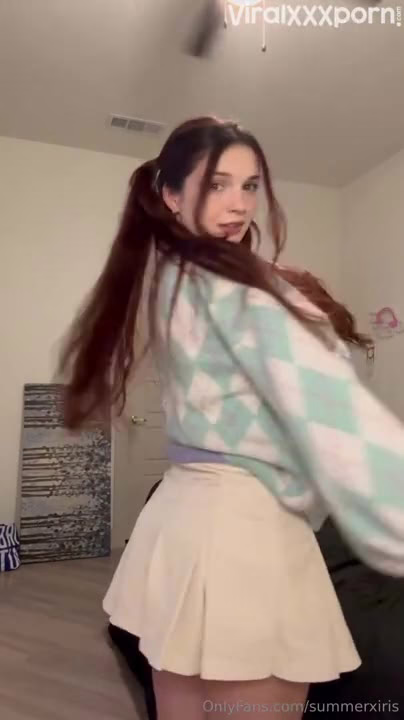 Watch Summerxiris Stripping and Teasing Curvy Body Onlyfans Video