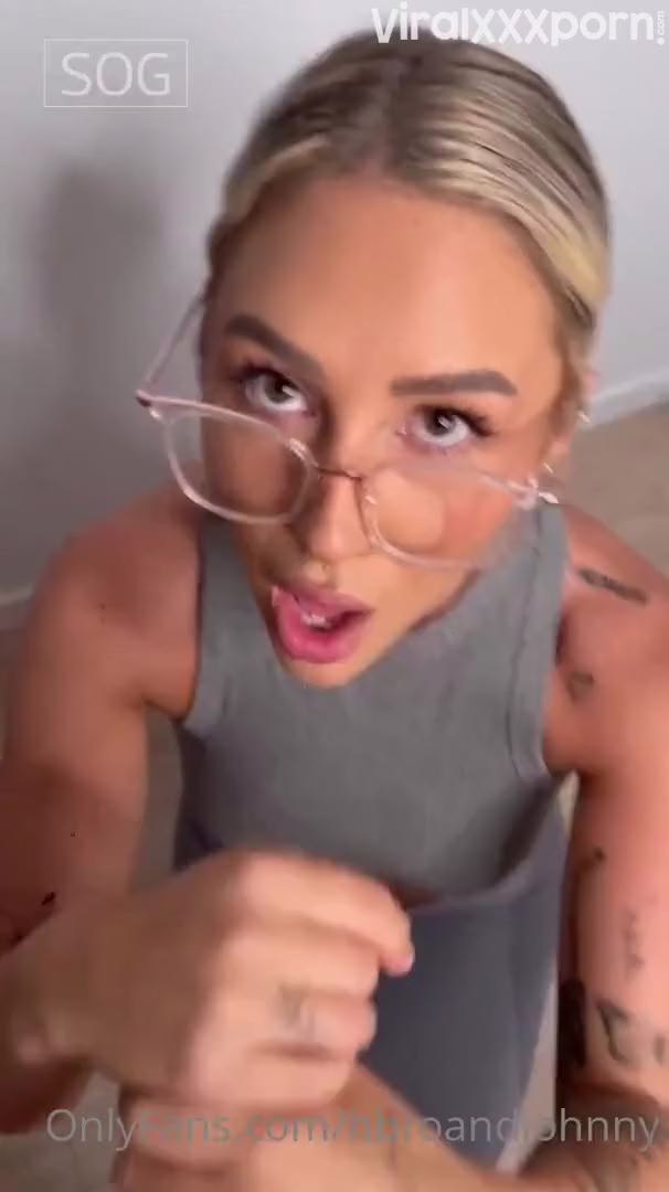Watch Holly Brougham Glasses Sex Tape Video Leaked