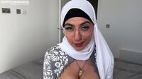 Watch Hijabi Aaliyah Yasin Maid is caught Hijab OnlyFans Video