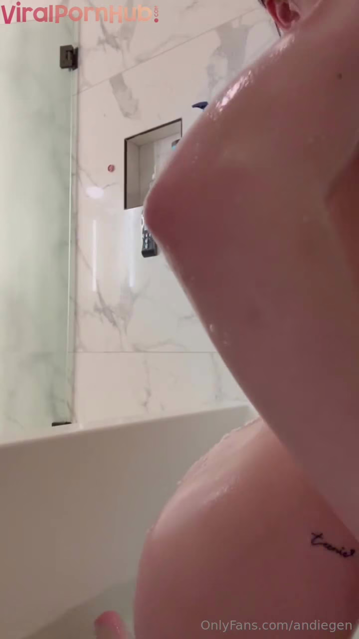 Watch Andiegen Vibrating Wet Cunt In The Bathtub Onlyfans Video