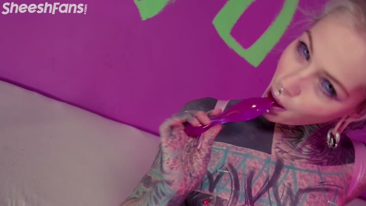 Watch Anuskatzz Bdsm Latex Needle Anal Prolaps Play