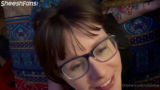 Alice Cottonsox nerdy teen sucking dick Onlyfans Leak