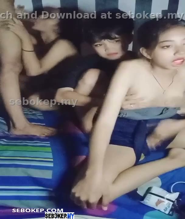 Watch Bokep Indo Adek Ikutan Live Ngewe Bareng Kakak