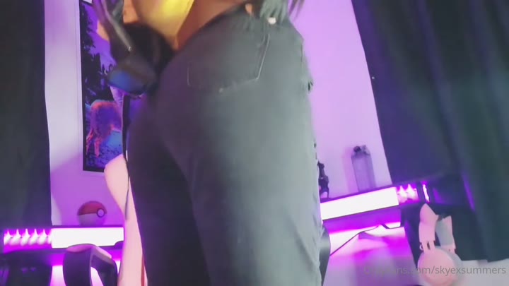 Watch sexy Skye Summers stripping to showoff her small ass and masturbate with a dildo