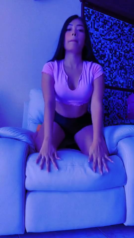 Watch Caroline Escobar hot slutty babe!!